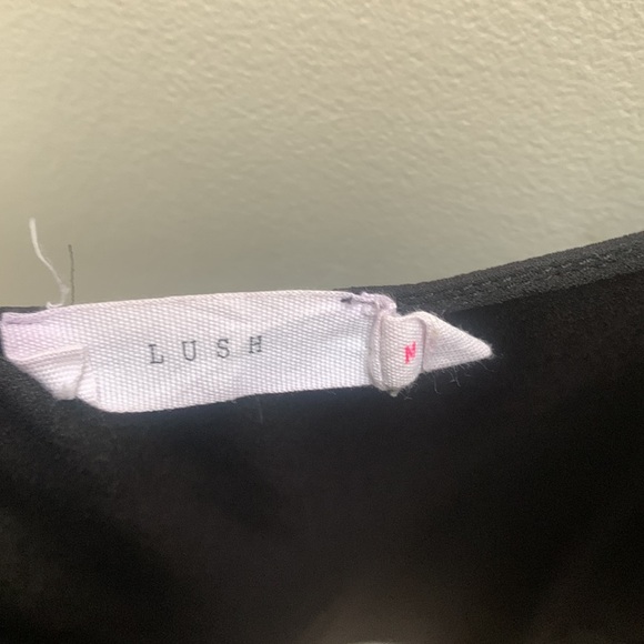 LUSH Black Sheer Tank Top - Picture 3 of 5